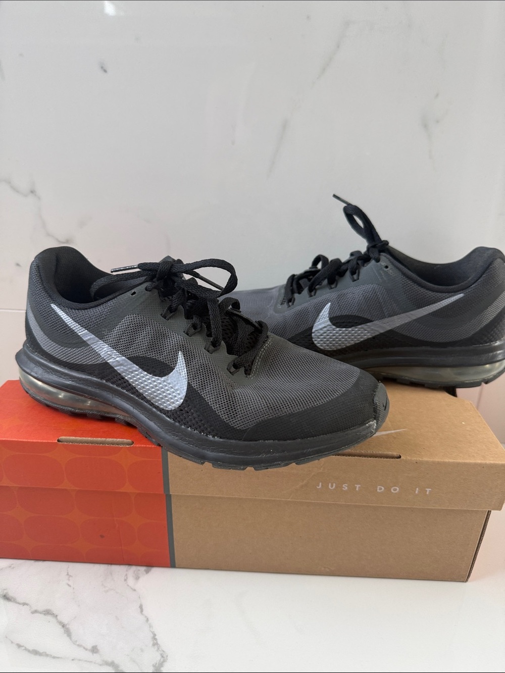Nike Women's Max Dynasty Low-Profile Sneakers